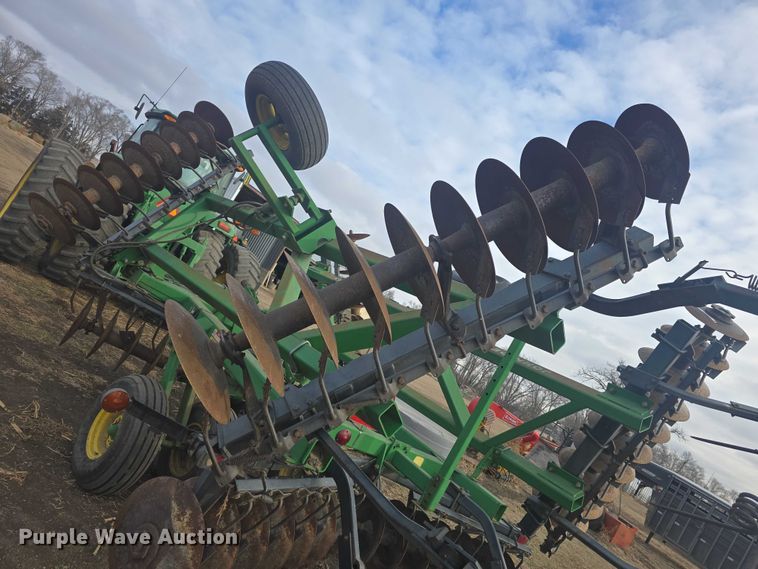 image for item EL7493 John Deere 630 tandem disk