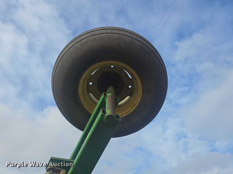 image for item EL7493 John Deere 630 tandem disk