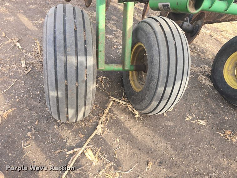 image for item EL7493 John Deere 630 tandem disk