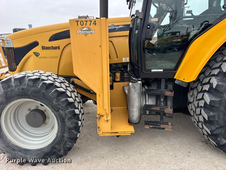 image for item ER0458 2012 Challenger MT475B MFWD tractor