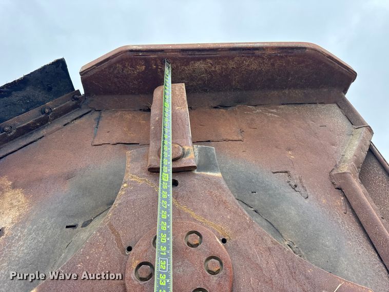 image for item ER0458 2012 Challenger MT475B MFWD tractor