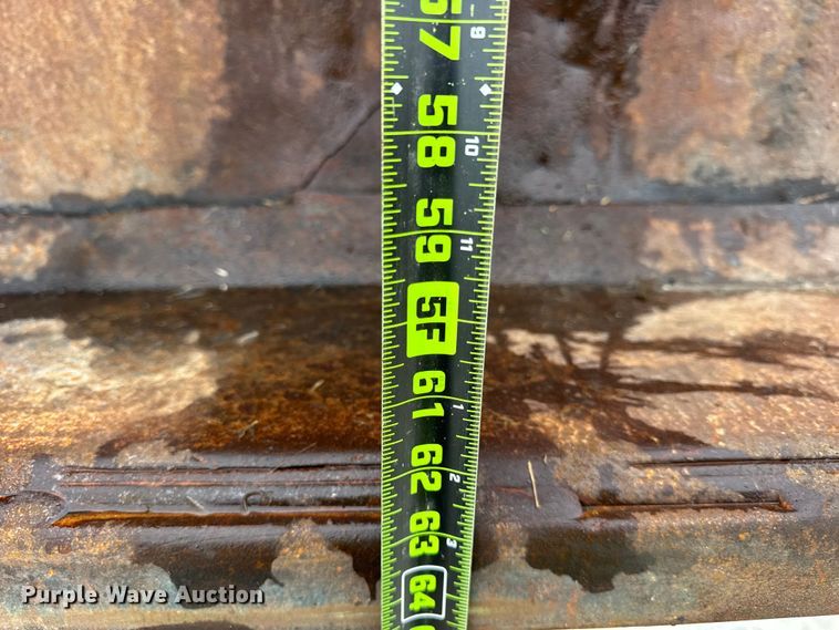 image for item ER0458 2012 Challenger MT475B MFWD tractor