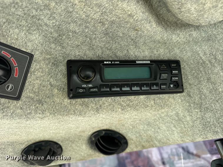 image for item ER0458 2012 Challenger MT475B MFWD tractor