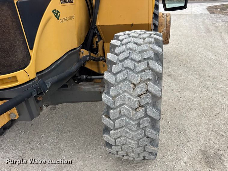 image for item ER0458 2012 Challenger MT475B MFWD tractor