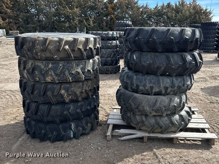 image for item ES1029 (10) pivot tires and wheels