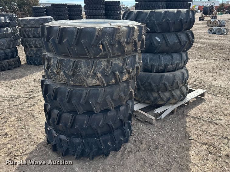 image for item ES1029 (10) pivot tires and wheels