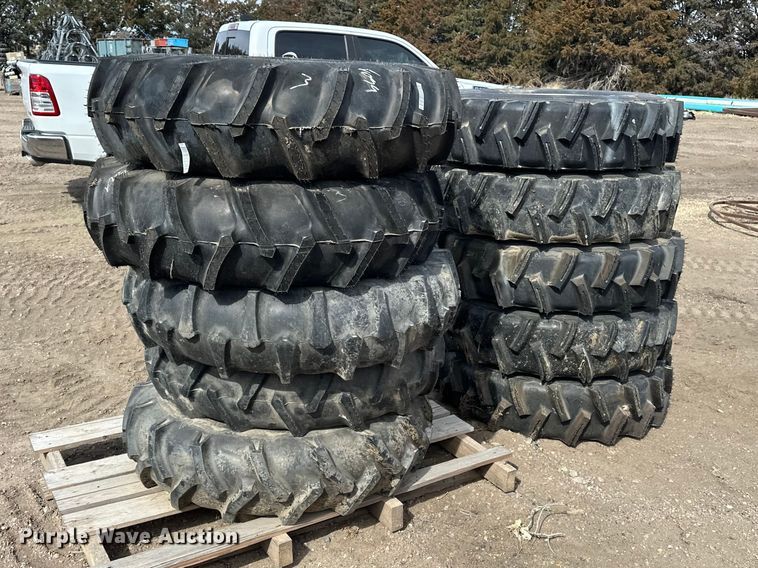 image for item ES1029 (10) pivot tires and wheels