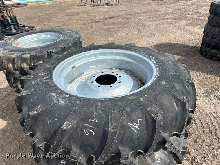 image for item ES1029 (10) pivot tires and wheels