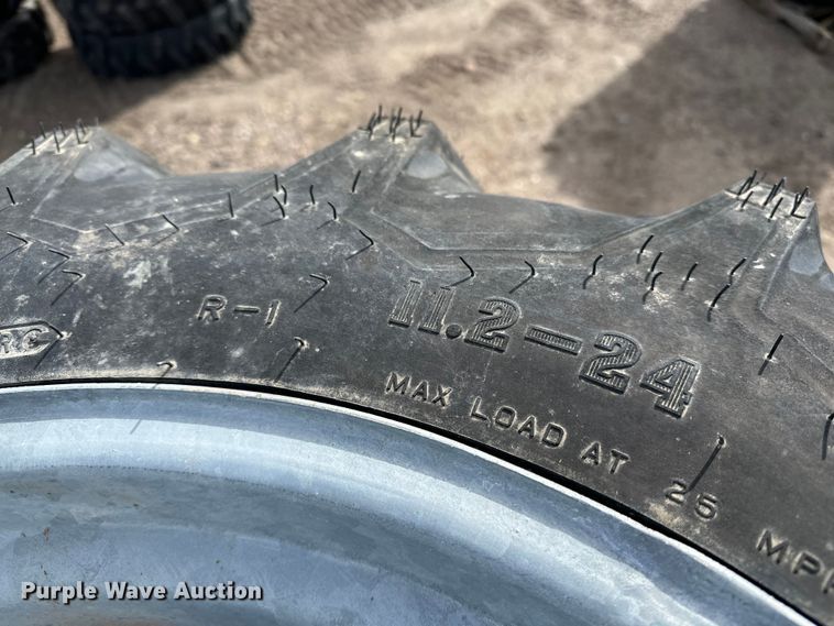 image for item ES1029 (10) pivot tires and wheels