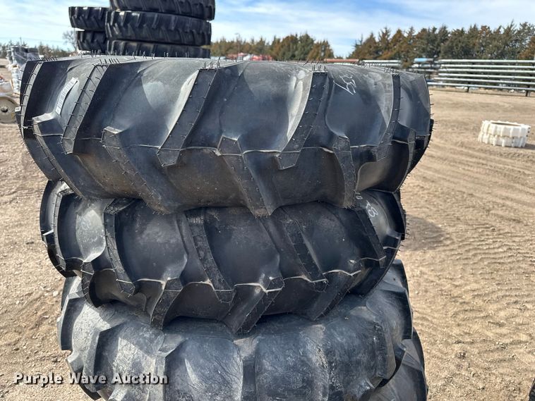 image for item ES1029 (10) pivot tires and wheels