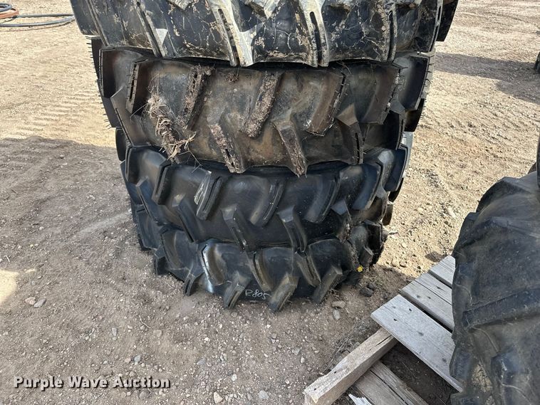 image for item ES1029 (10) pivot tires and wheels