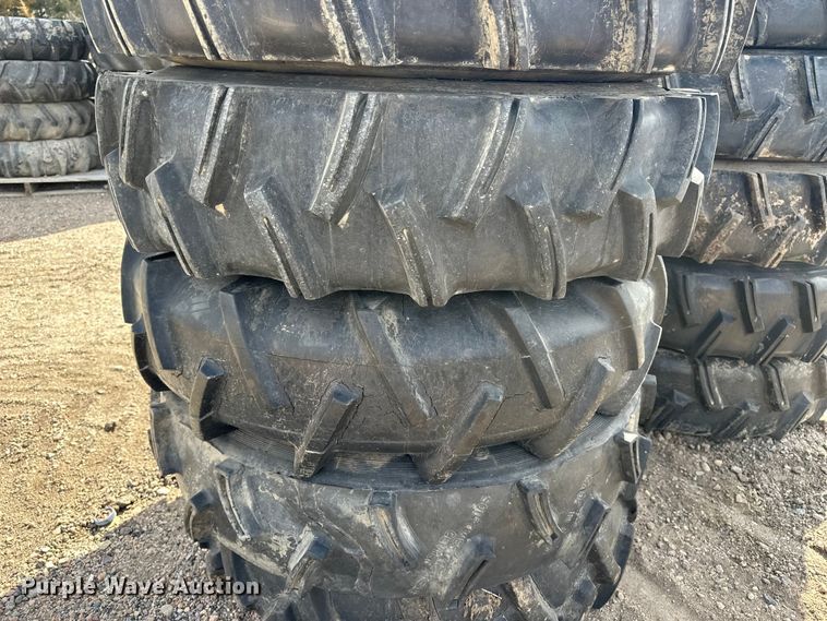 image for item ES1031 (10) 11R22.5 pivot tires and wheels
