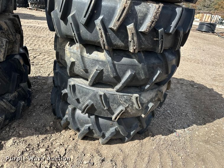 image for item ES1031 (10) 11R22.5 pivot tires and wheels