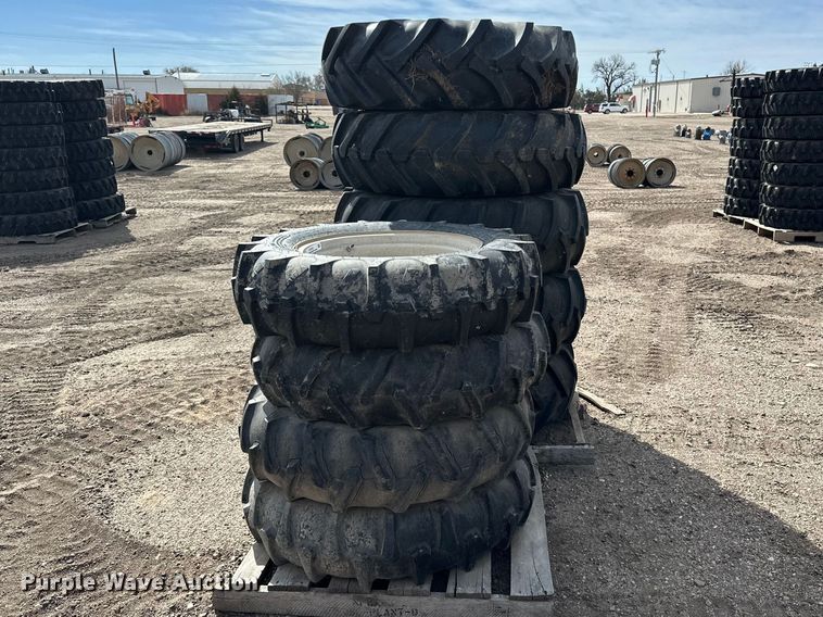 image for item ES1032 (9) pivot tires and wheels