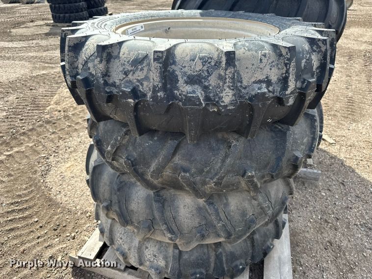 image for item ES1032 (9) pivot tires and wheels