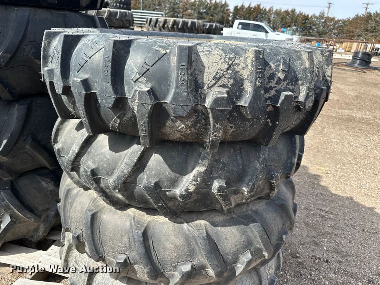 image for item ES1032 (9) pivot tires and wheels