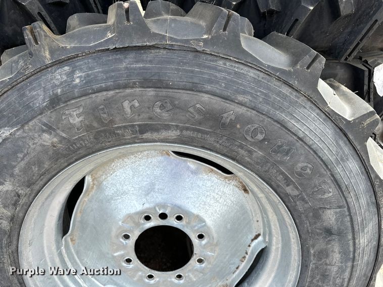 image for item ES1035 (14) 11R24.5 pivot tires and wheels