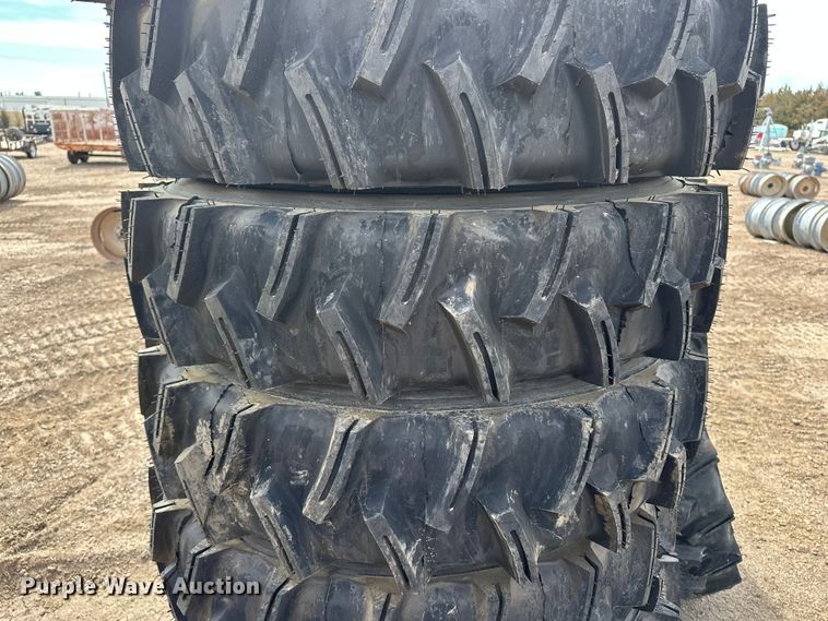 image for item ES1035 (14) 11R24.5 pivot tires and wheels