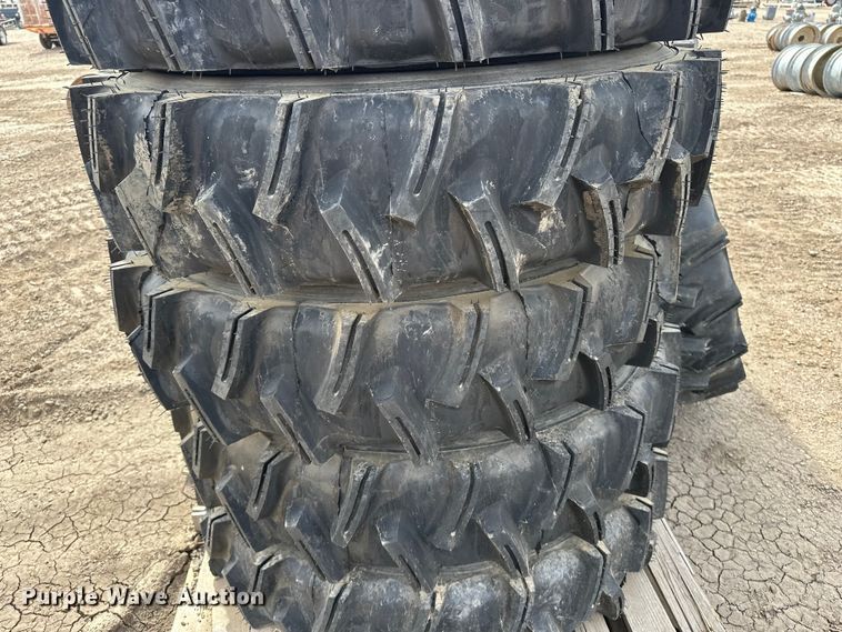image for item ES1035 (14) 11R24.5 pivot tires and wheels