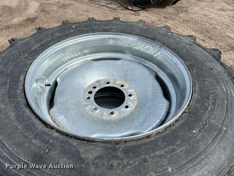 image for item ES1035 (14) 11R24.5 pivot tires and wheels