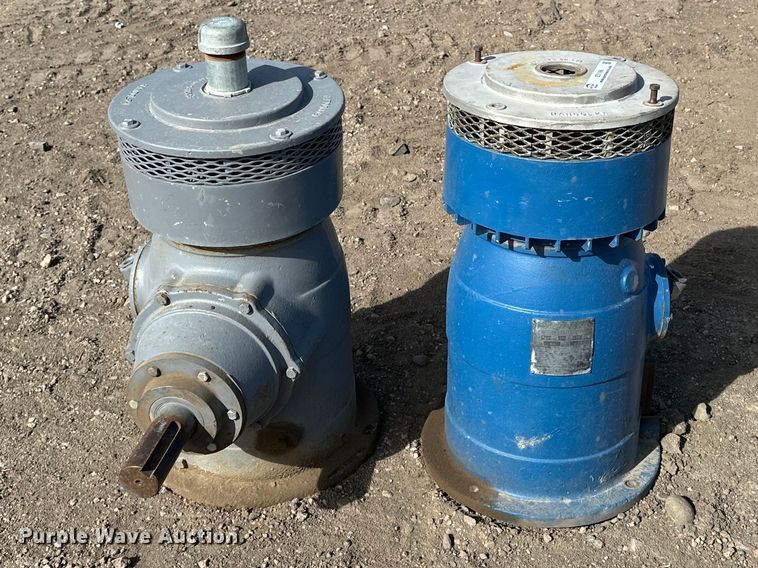 image for item ES1056 (2) Randolph right angle drives