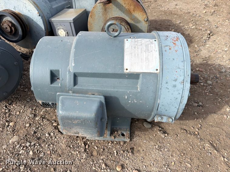 image for item ES1064 (4) electric motors