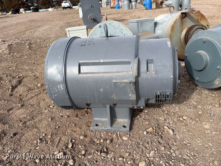 image for item ES1064 (4) electric motors