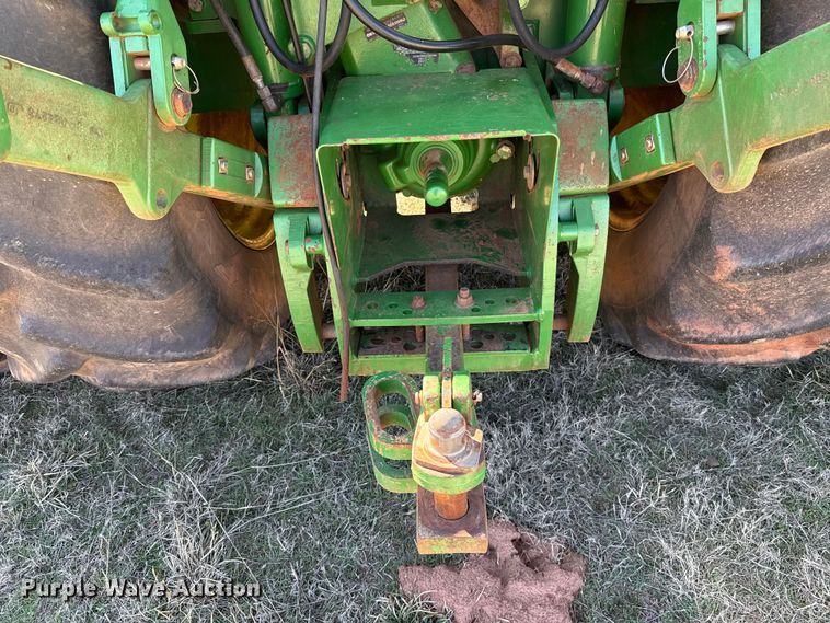 image for item ES5825 2007 John Deere 9330 4WD tractor