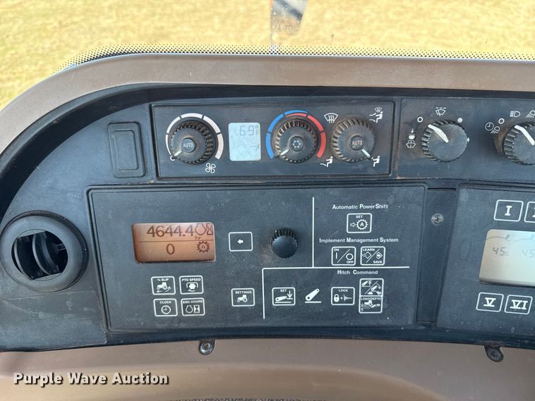 image for item ES5825 2007 John Deere 9330 4WD tractor