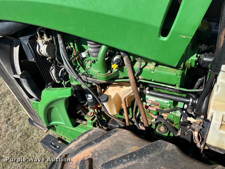 image for item ES5825 2007 John Deere 9330 4WD tractor
