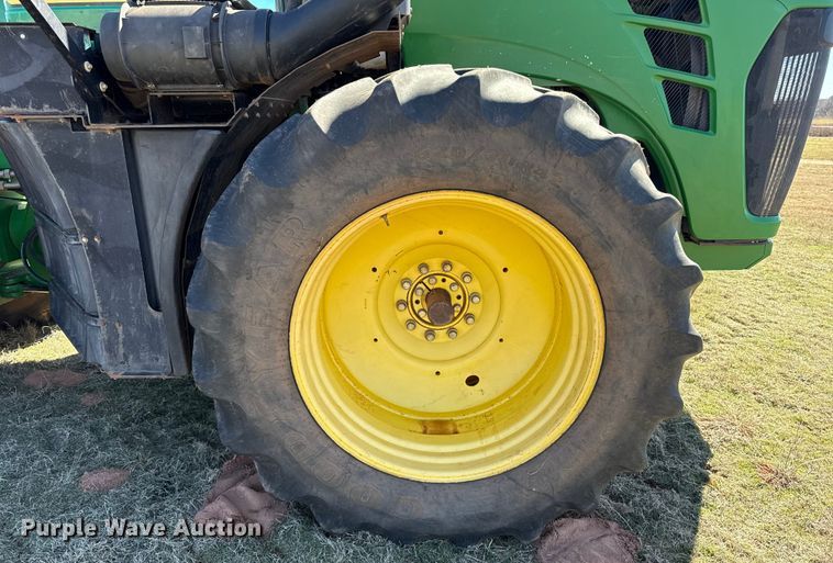 image for item ES5825 2007 John Deere 9330 4WD tractor
