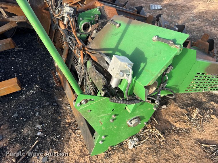 image for item ES5889 John Deere CS690 RWA cotton stripper