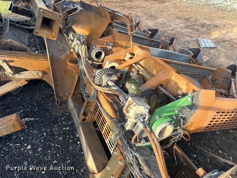 image for item ES5889 John Deere CS690 RWA cotton stripper