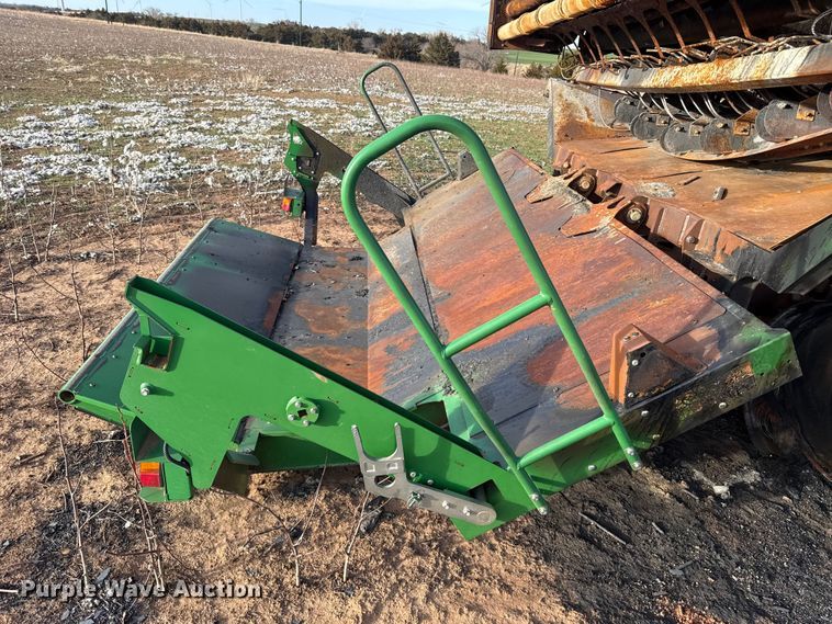 image for item ES5889 John Deere CS690 RWA cotton stripper