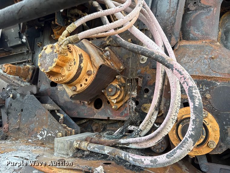 image for item ES5889 John Deere CS690 RWA cotton stripper