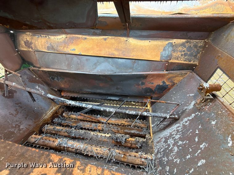 image for item ES5889 John Deere CS690 RWA cotton stripper