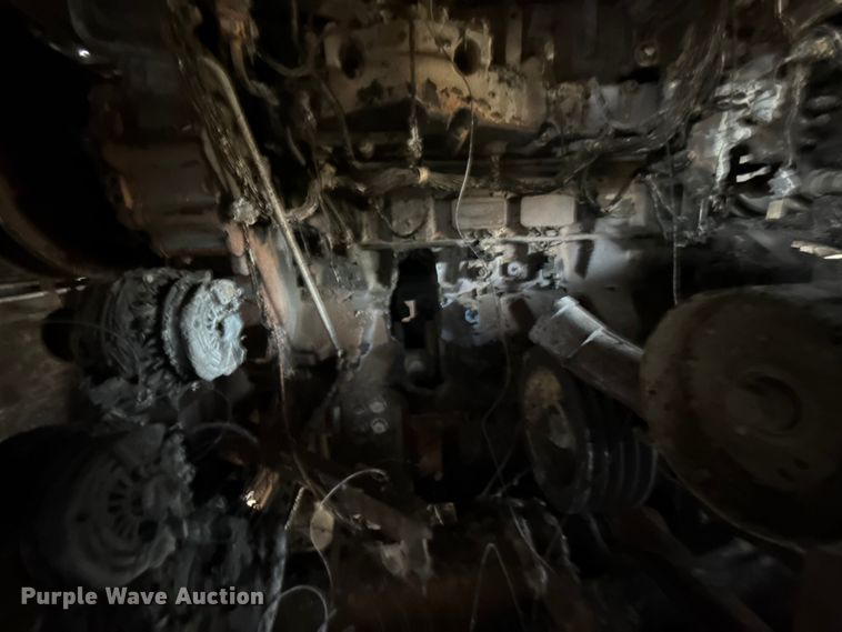 image for item ES5889 John Deere CS690 RWA cotton stripper