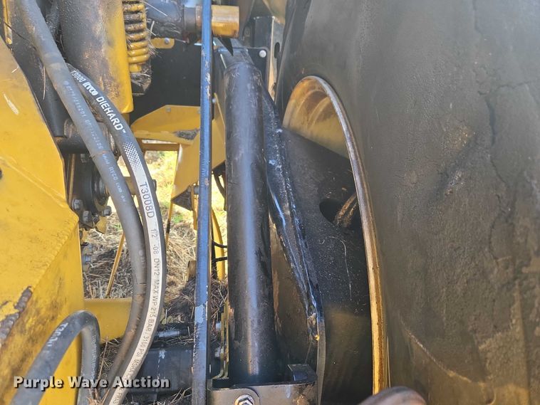 image for item ET1287 2023 Vermeer ZR5-1200 round baler