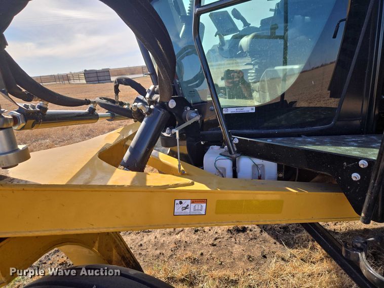 image for item ET1287 2023 Vermeer ZR5-1200 round baler