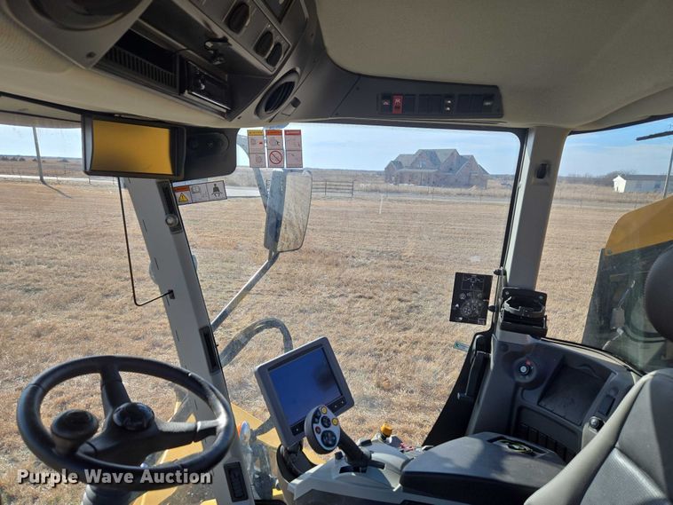 image for item ET1287 2023 Vermeer ZR5-1200 round baler