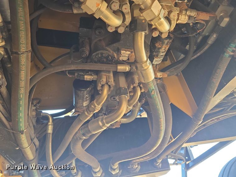 image for item ET1287 2023 Vermeer ZR5-1200 round baler