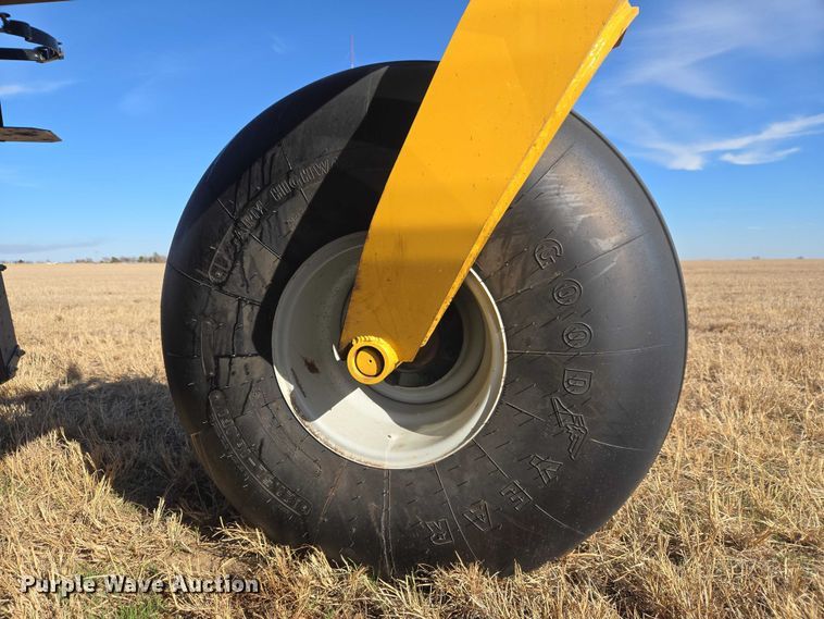 image for item ET1287 2023 Vermeer ZR5-1200 round baler