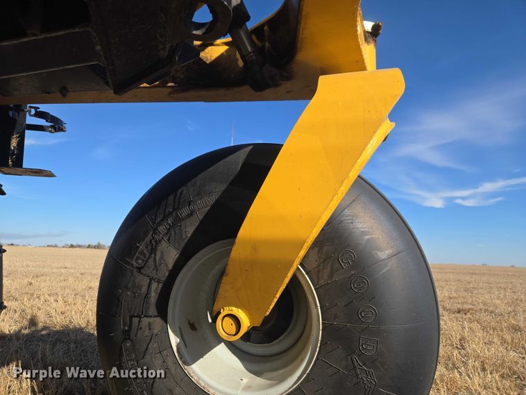 image for item ET1287 2023 Vermeer ZR5-1200 round baler