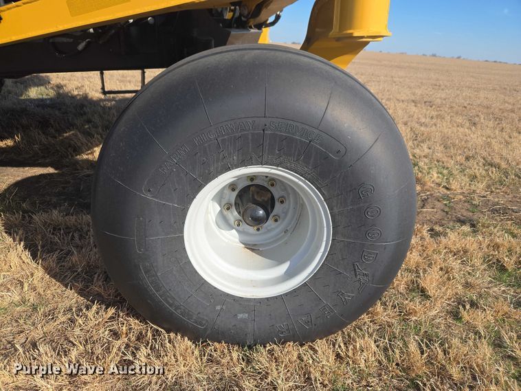 image for item ET1287 2023 Vermeer ZR5-1200 round baler