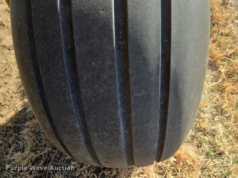 image for item ET1287 2023 Vermeer ZR5-1200 round baler