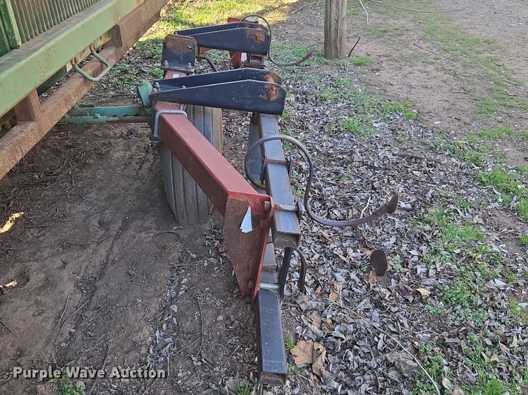 image for item ET1325 4400 field cultivator