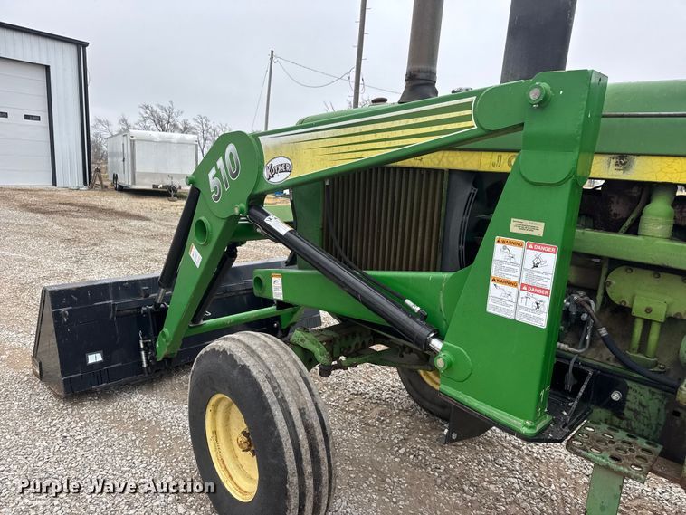 image for item ET1618 1974 John Deere 4430 tractor