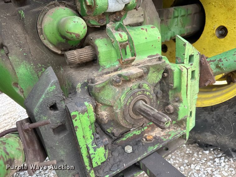 image for item ET1618 1974 John Deere 4430 tractor