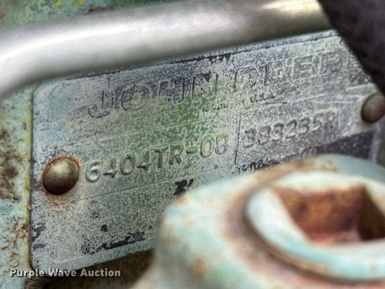 image for item ET1618 1974 John Deere 4430 tractor