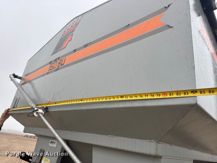 image for item ET1649 2015 Crustbuster Speed King Inc. 160 R 90888900 seed tender